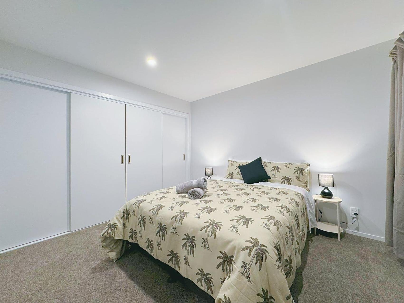 Modern & Stylish 3 Bedroom At Lowerhutt 下哈特 外观 照片